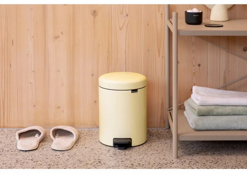 Кош за боклук с педал Brabantia NewIcon 1008840, 5 л, Леко затваряне, Противоплъзгаща основа, Жълт