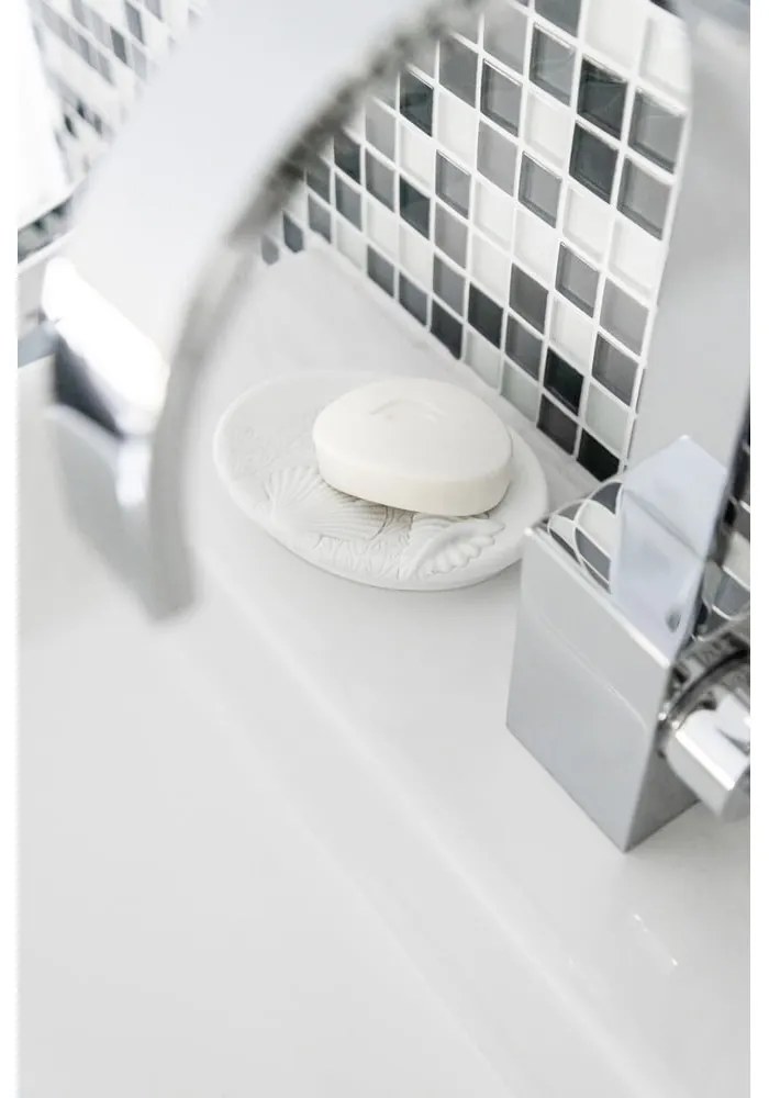 Бял полирезинов дозатор за сапун Maloto - Wenko