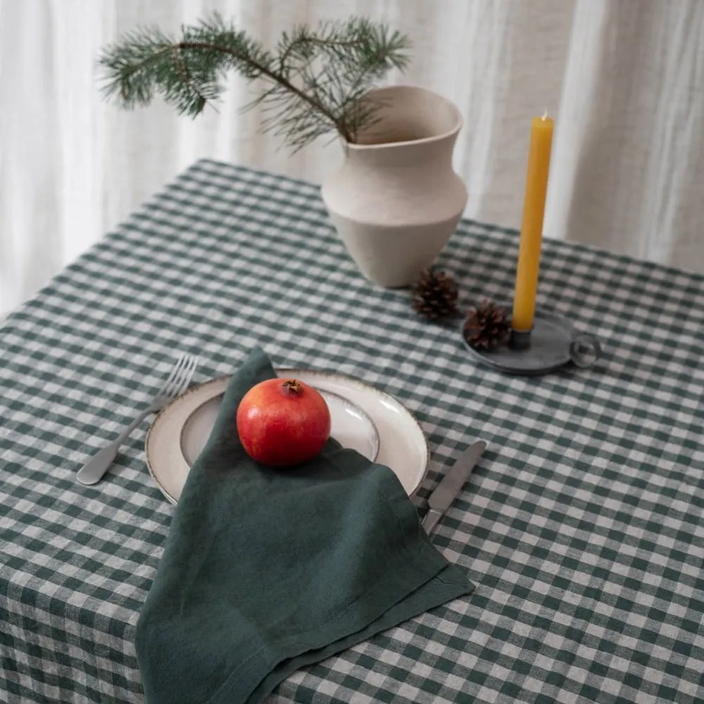 Ленена покривка за маса 140x250 cm Forest Green Gingham – Linen Tales