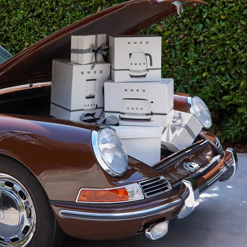 Тостер за хляб SMEG 50's Style Porsche TSF01PCWEU, 950W, 2 филии, 6 нива, Тавичка за трохи, Вграден кабел, Неръждаема стомана, Бял