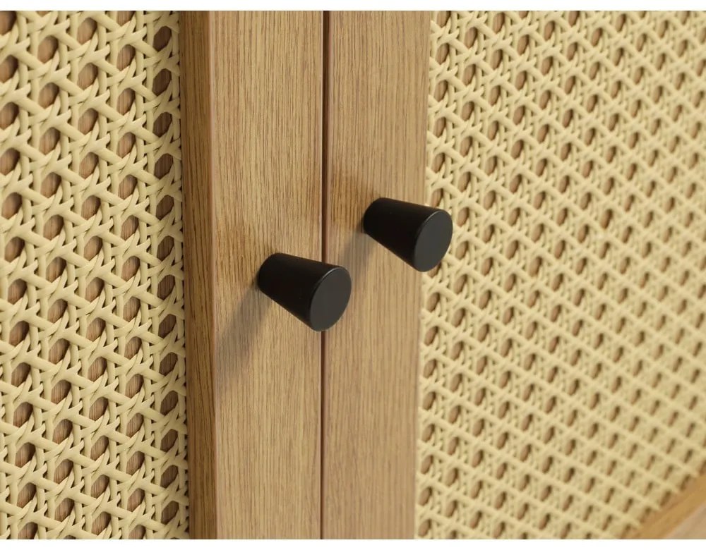 Нисък скрин от декор от дъб в естествен цвят 140x80 cm Pensacola – Unique Furniture