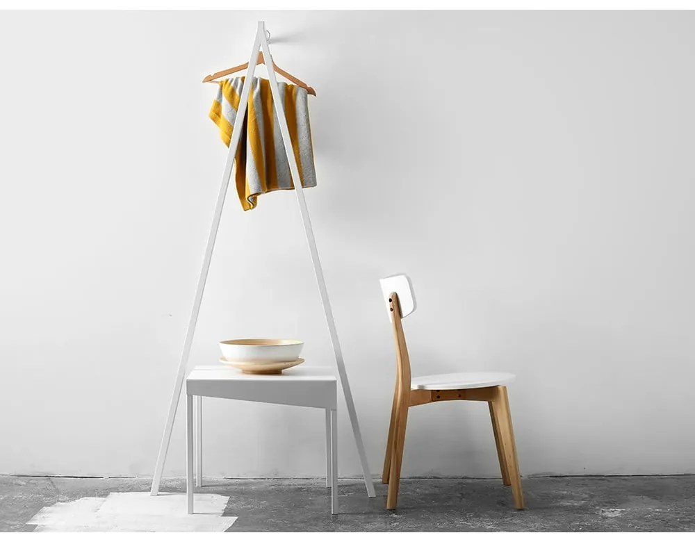 Бяла метална закачалка Conter - CustomForm