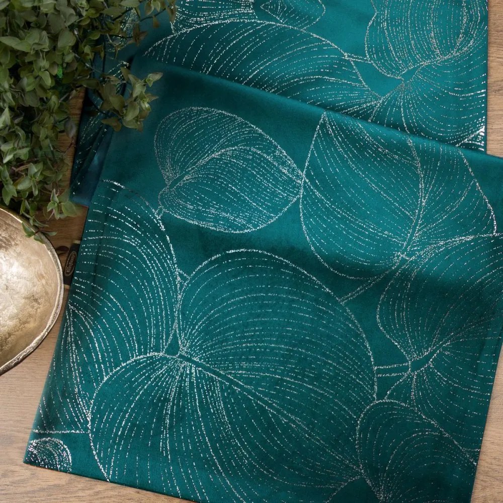 Кадифена централна покривка с лъскав печат на тюркоазени листа Широчина: 35 см | Дължина: 180 см