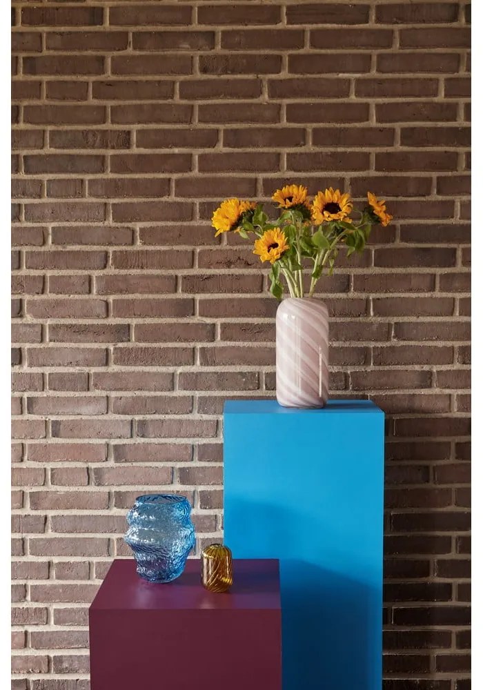 Светлосиня стъклена ръчно изработена ваза (височина 18 cm) Aurora – Hübsch