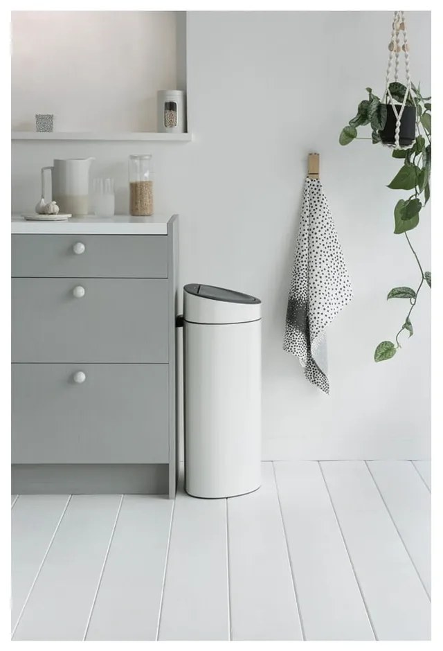 Бяло стоманено кошче за боклук, отваряне с докосване 40 l Touch Bin – Brabantia