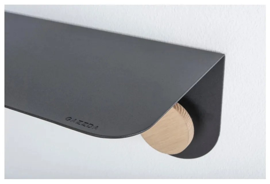 Стенен рафт от черна стомана с детайли от дъбово дърво с 2 куки , дължина 70 см Hook - Gazzda