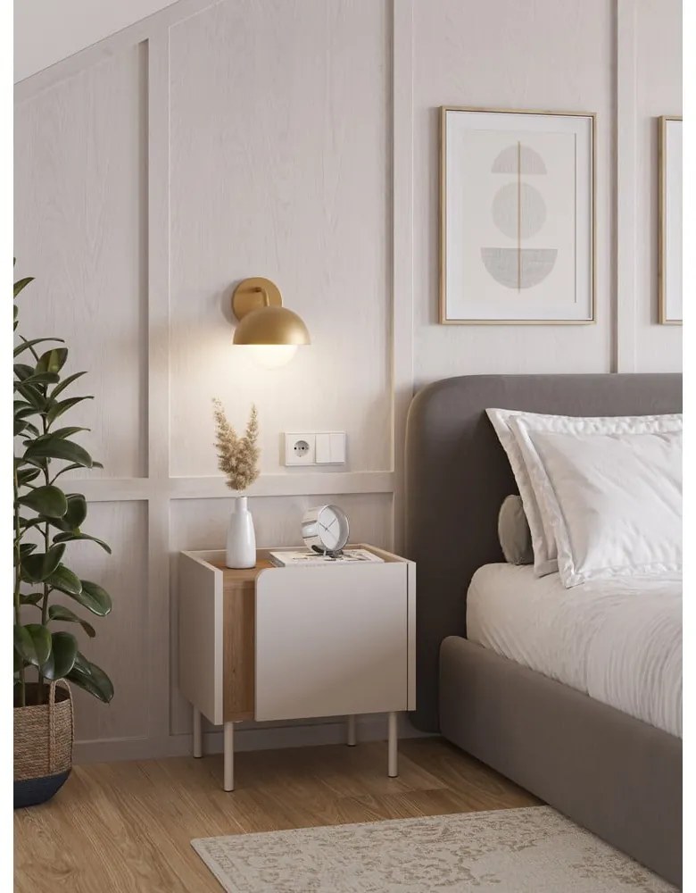 Кремаво/в естествен цвят нощно шкафче от декор от дъб Lucile – Marckeric