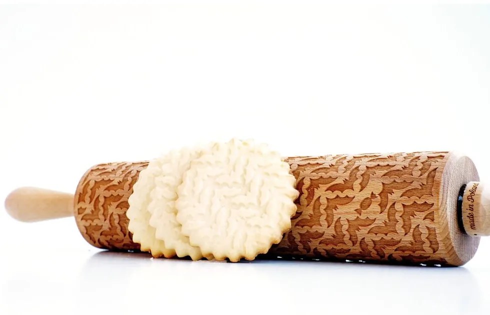 Дървен релефен валяк за тесто Bats - Valek