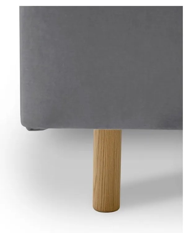 Сиво тапицирано двойно легло с включена подматрачна рамка 160x200 cm Zee – Scandic