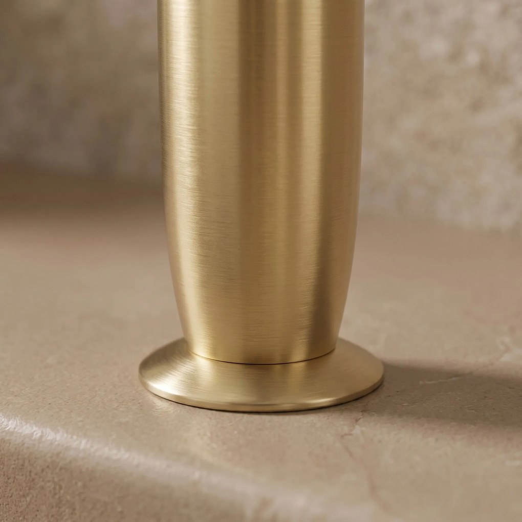 Смесител за мивка PREMIUM Rea Como Brush Gold High