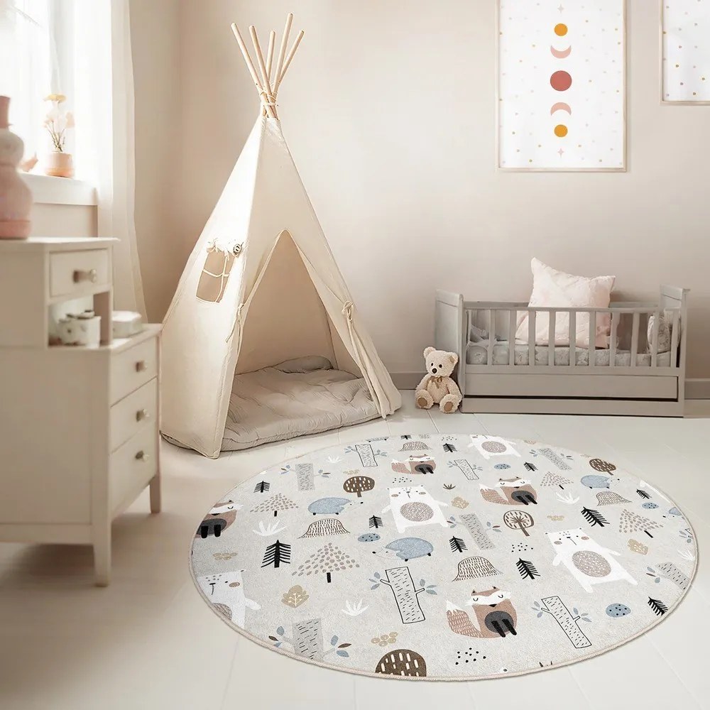 Детски килим подходящ за пране ø120 cm Forest Friends – Mila Home