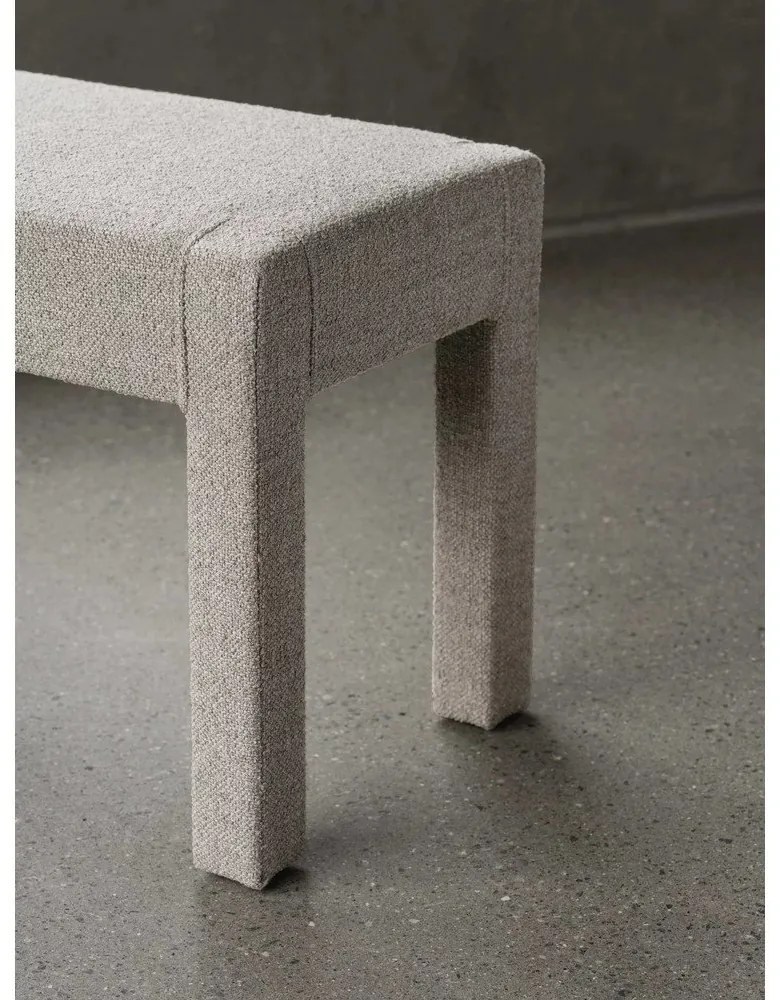 Бежова пейка от прежда с примки от букле Sitta – Blomus