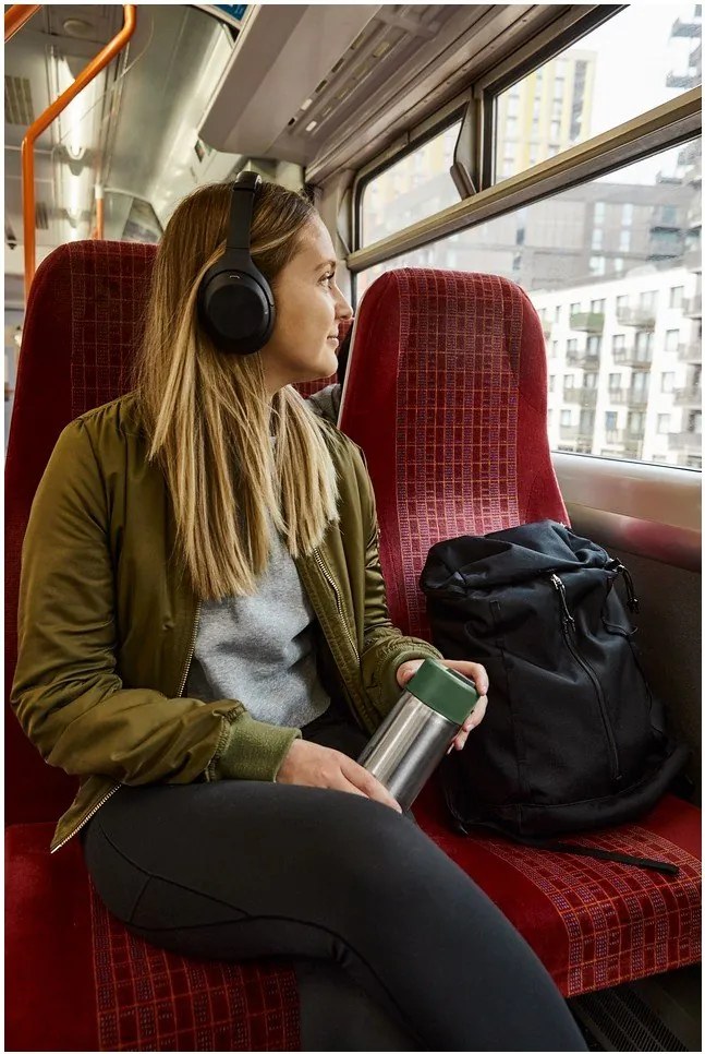 Термочаша от неръждаема стомана в сребрист цвят 340 ml – Black + Blum