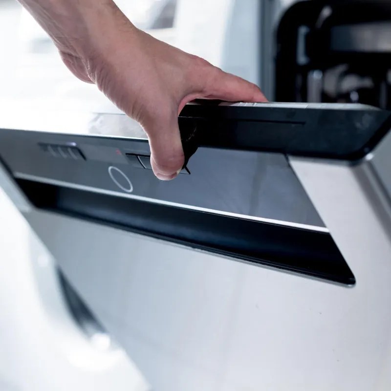 Преносим блендер Ninja Blast Max BC251EULD, 14.4W, 11.1V, 570 мл, 19000 об/мин, Трошене на лед, До 25 цикъла, Без BPA, Лилав