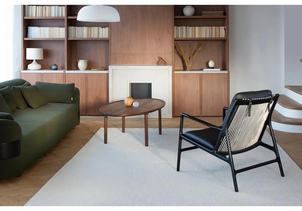 Кожен фотьойл в черно-натурален цвят Dedo - Gazzda