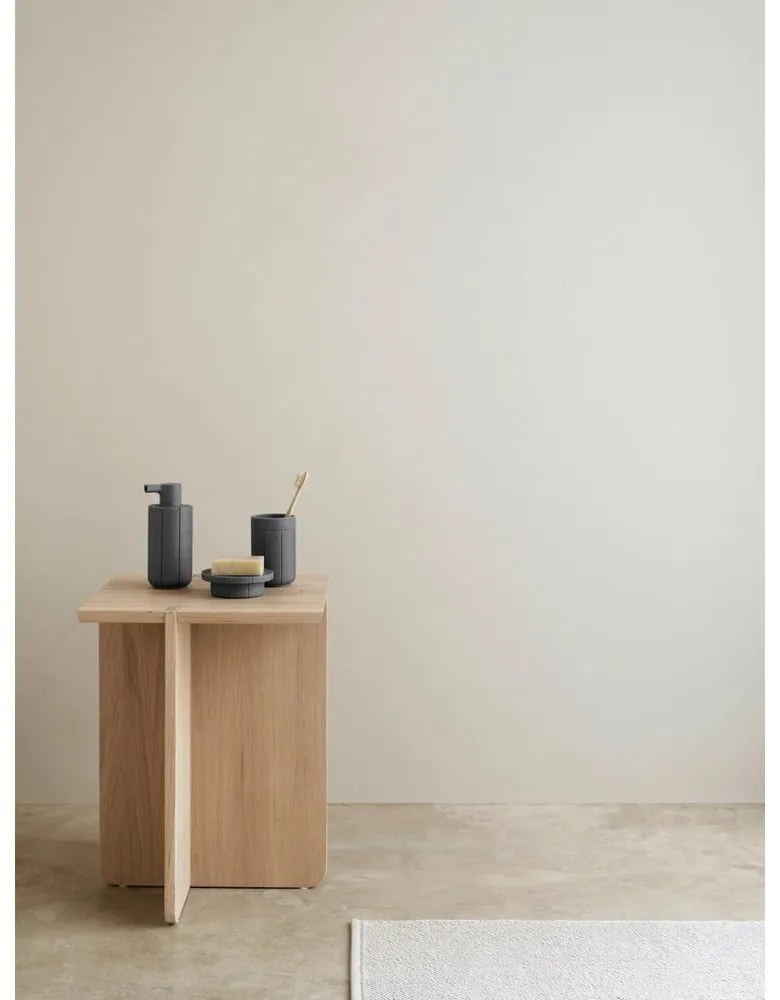 Сив диспенсер за сапун от полиресин 300 ml Kua – Blomus