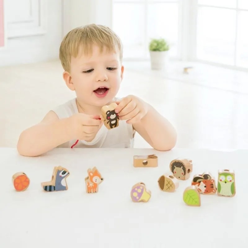 Classic world  -  Дървена мъниста за нанизване с Горски животни