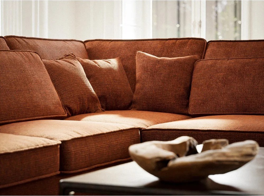 Шенилов ъглов диван в меден цвят (десен ъгъл/L форма) Kirou – Maison de Rêve