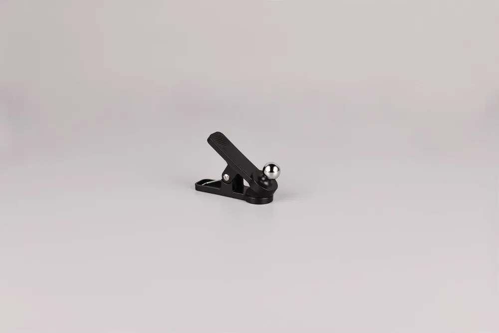 Димируема черна LED настолна лампа с щипка (височина 41 см) Maxima - Trio