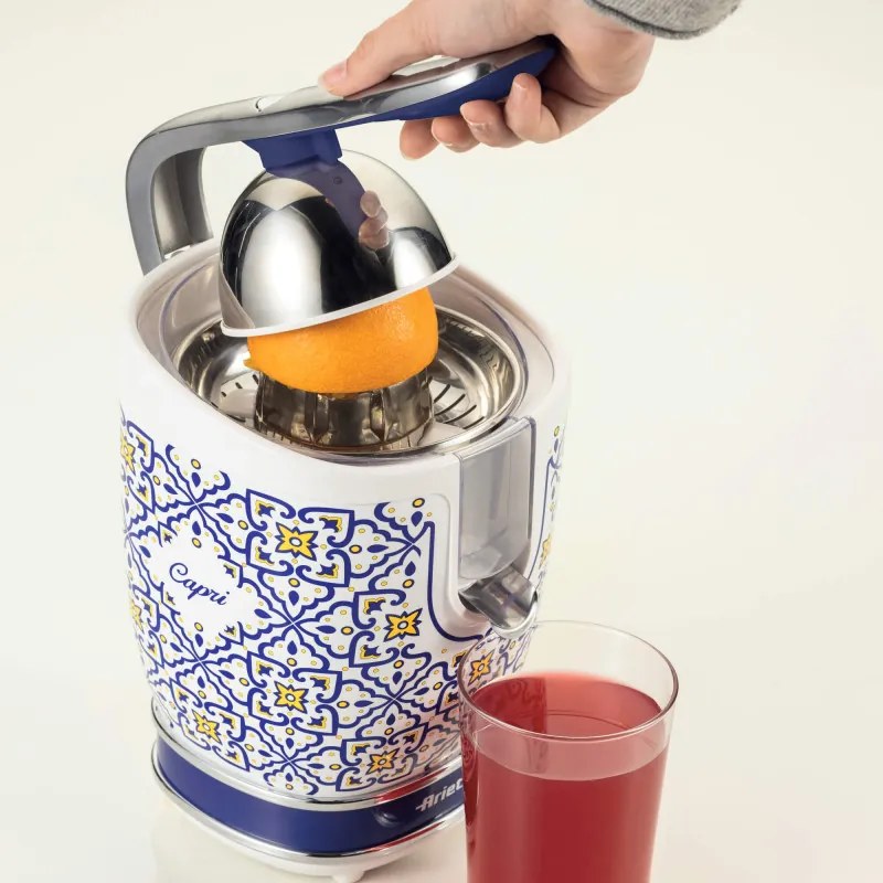 Цитрус преса Ariete Capri JUICER 0413/0C, 85W, Метално тяло, Безшумна работа, 2 приставки, Бял/син