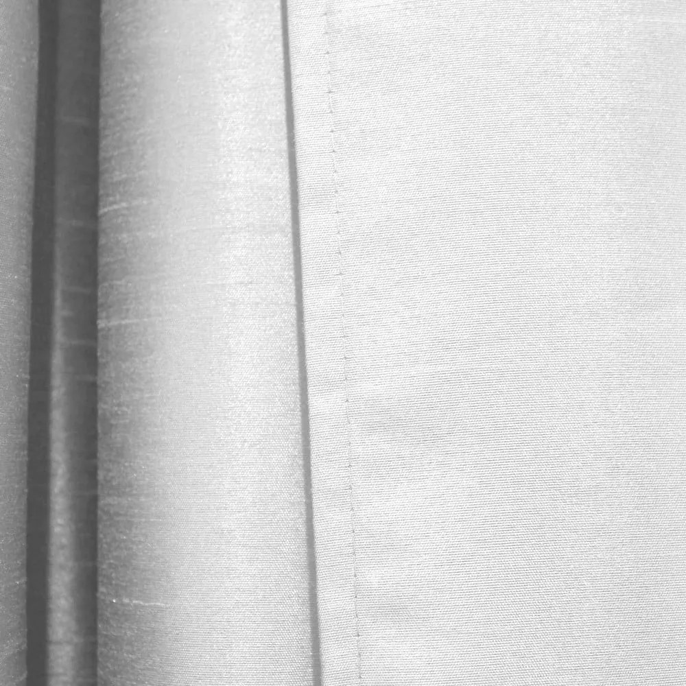 Бяла сатенена завеса 140x240 cm Shana – douceur d'intérieur