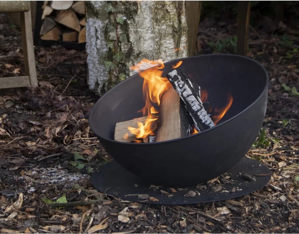 Черна камина Moon - Esschert Design