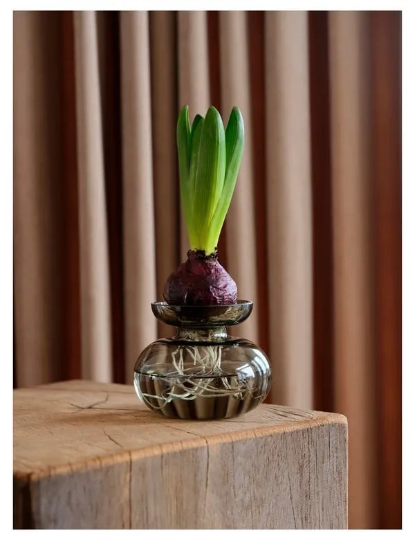 Светлосива стъклена ръчно изработена ваза (височина 9 cm) Inu – Zone