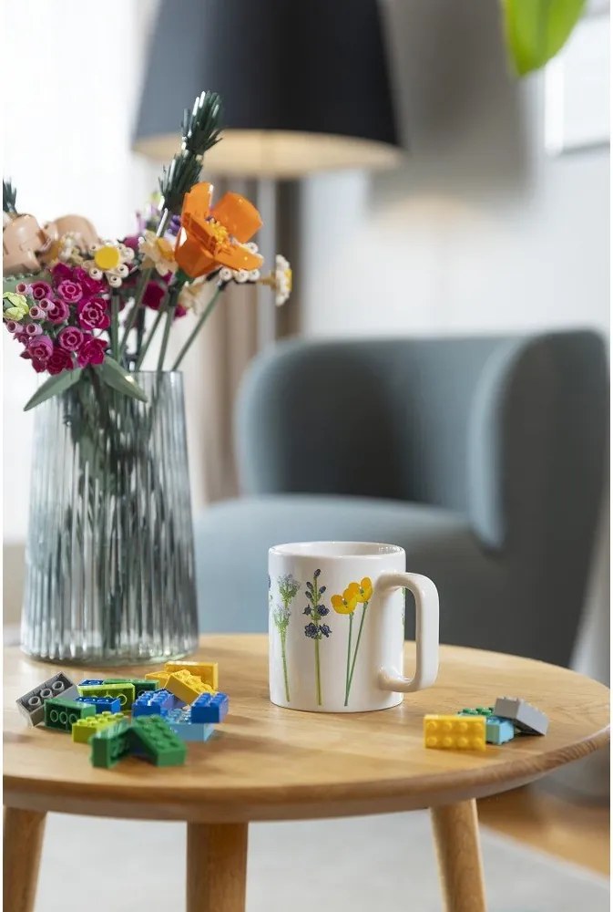 Бяла керамична детска чаша 300 ml Meadow Flowers – LEGO®