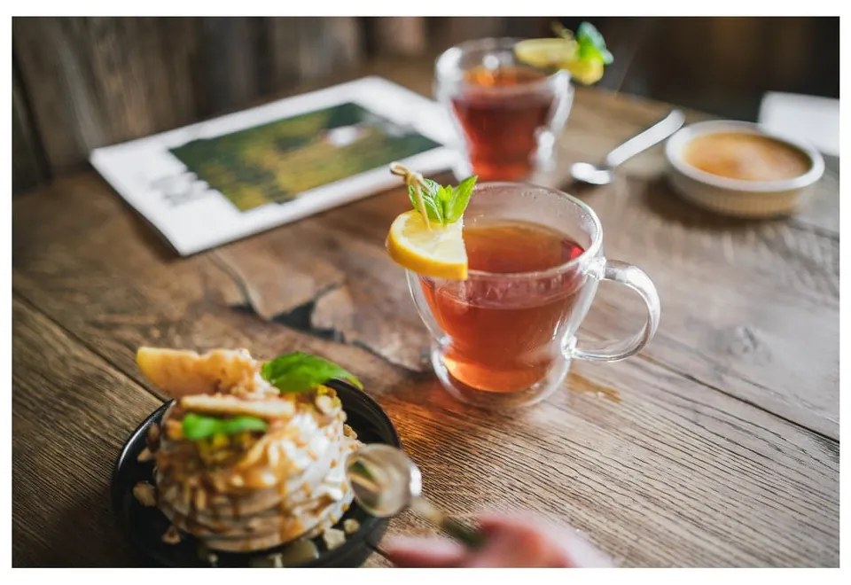 Стъклени чаши в комплект 2 бр. за капучино/с двойни дъна 370 ml Bolla – Vialli Design