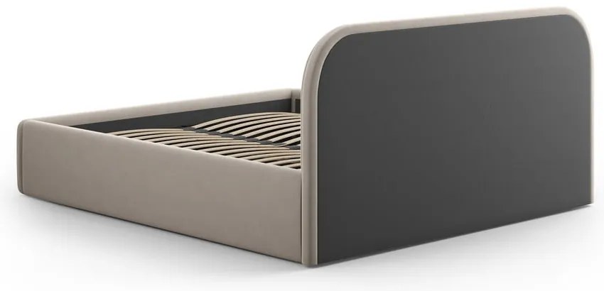 Светлокафяво двойно легло 200x200 cm тапицирано с място за съхранение с включена подматрачна рамка Juno – Windsor & Co Sofas