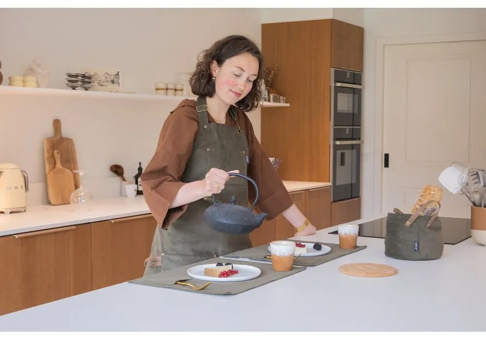 Текстилна подложка за хранене 33x45 cm Velmar – Tiseco Home Studio