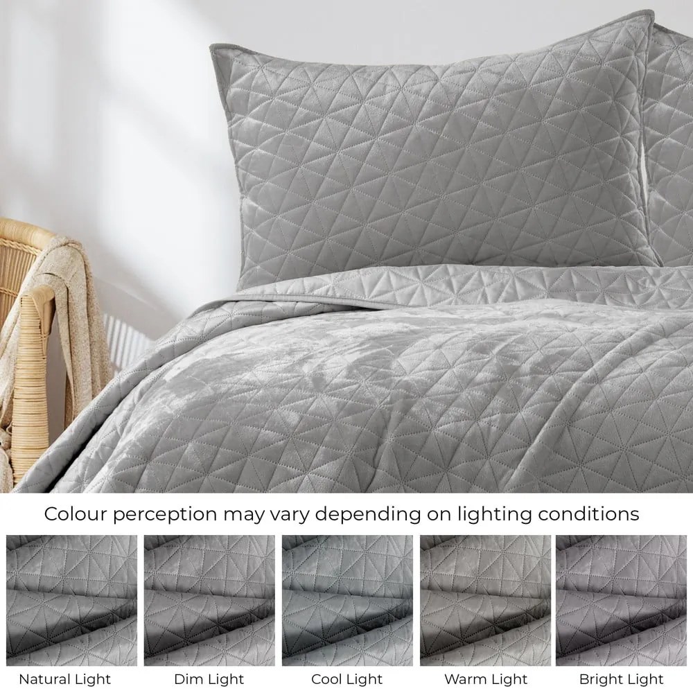 Светлосиво капитонирано покривало за легло 260x280 cm Laila – AmeliaHome