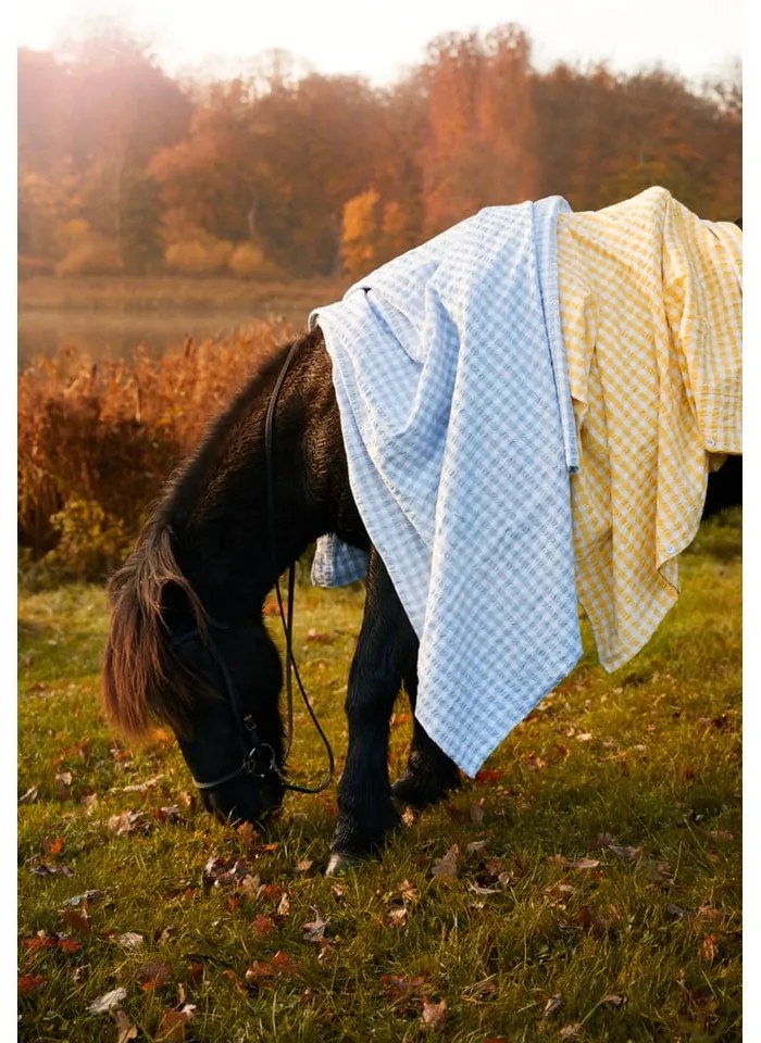 Жълто и бяло крепирано спално бельо за единично легло 140x200 cm Bæk&amp;Bølge - JUNA