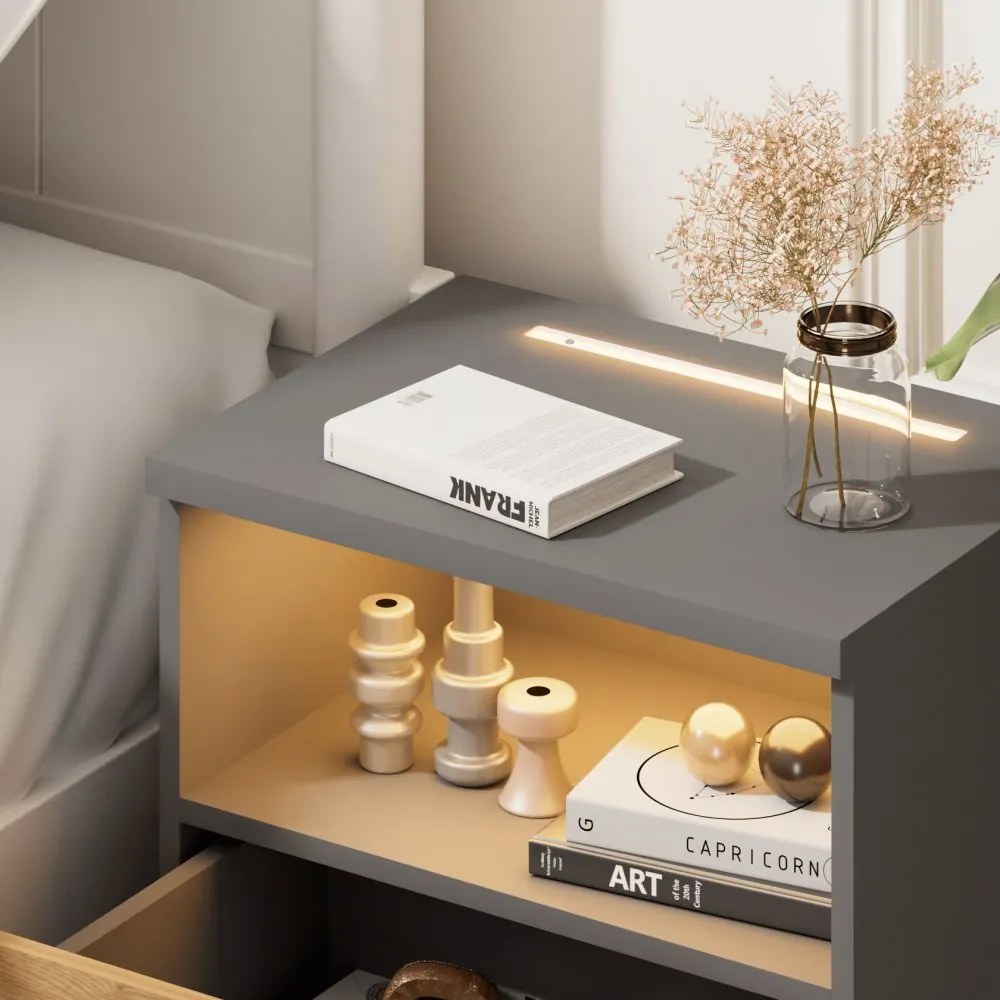 Нощно шкафче Jamie с LED осветление и USB - 55 × 40 × 28 cm дърво / сив