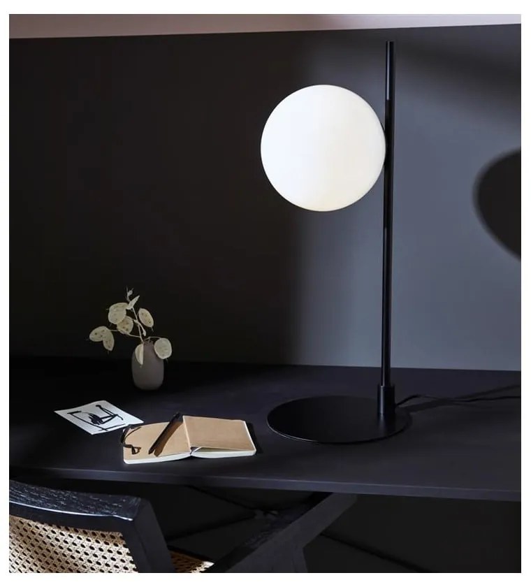 Бяла настолна лампа , височина 62,5 cm Dione - Markslöjd