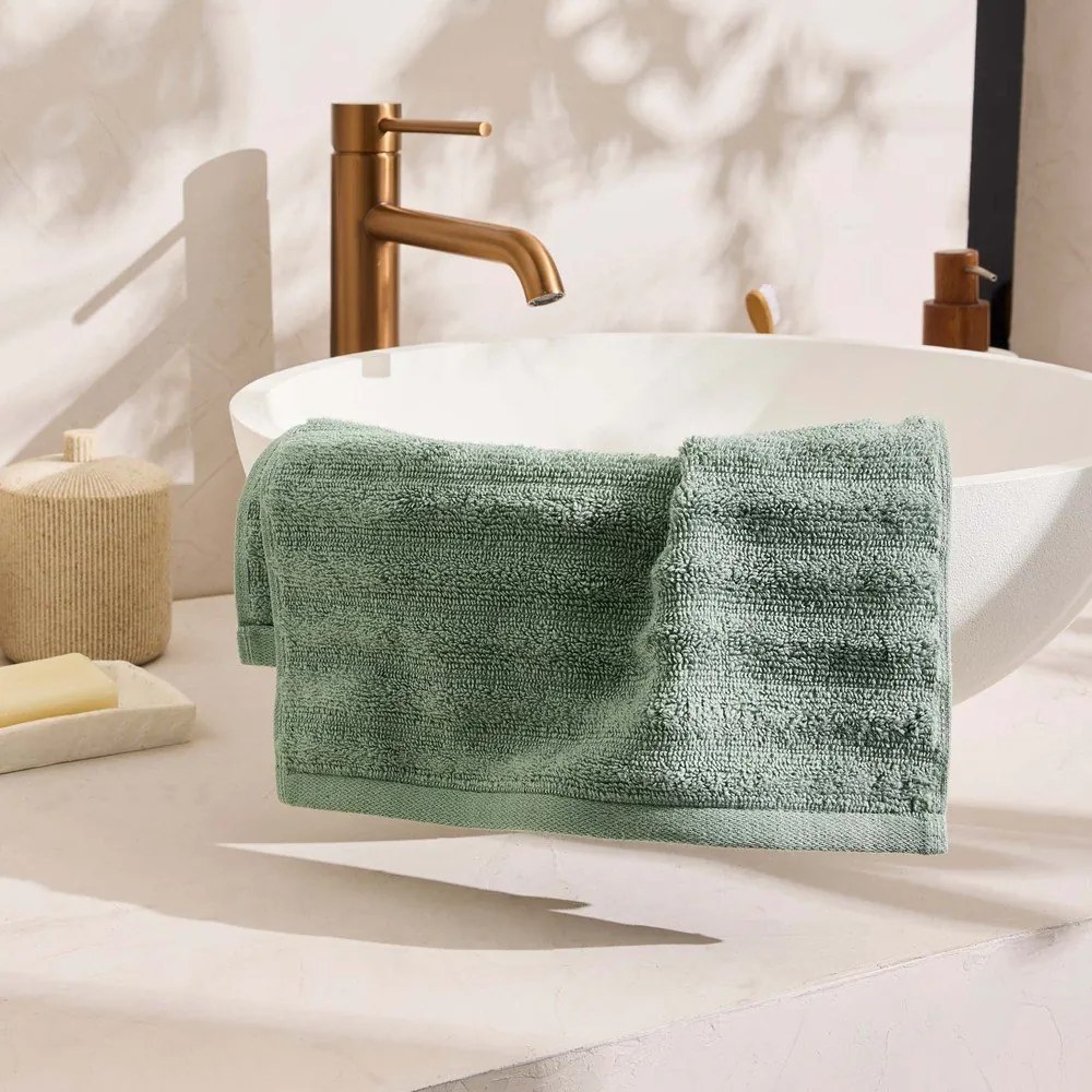 Зелена памучна кърпа от тери 30x50 cm Maya – douceur d'intérieur