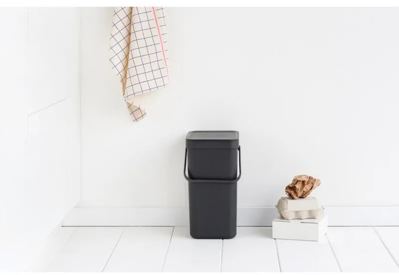 Кош за разделно събиране на боклук Brabantia Sort&Go 647670, 12 л, Дръжка, Възможност за стенен монтаж, Тъмносив