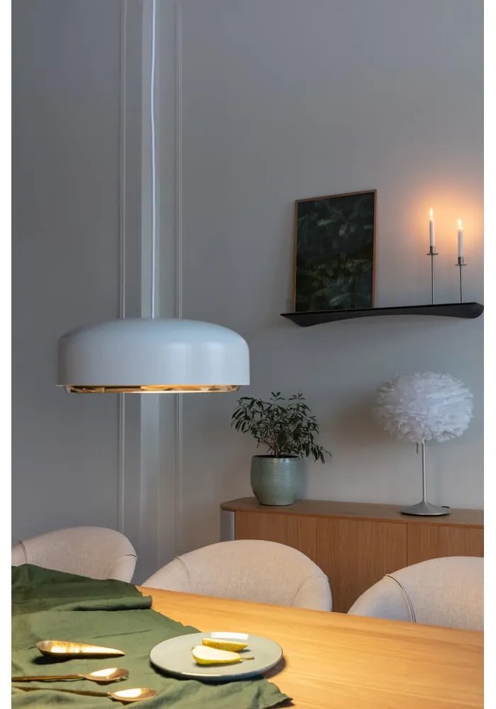 Бяло LED висящо осветително тяло с метален абажур ø 40 cm Hazel medium - UMAGE