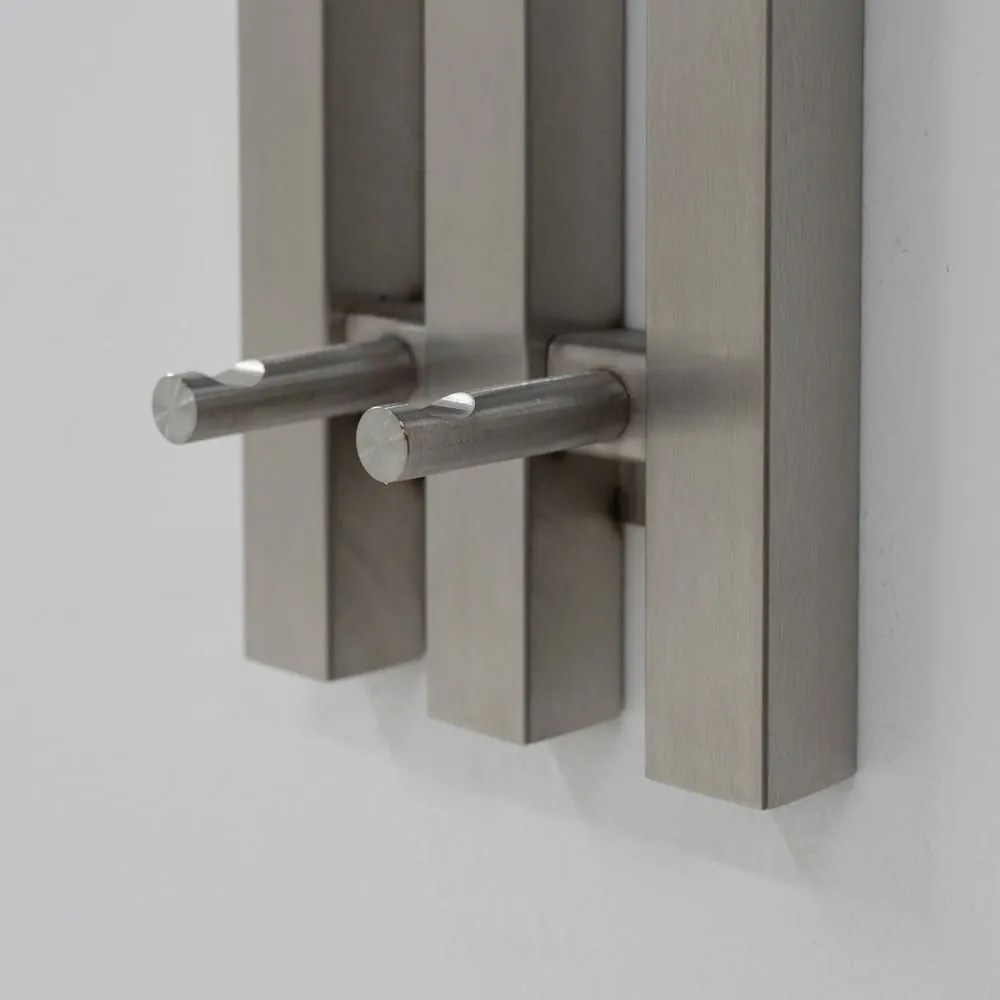 Метална стенна закачалка в сребрист цвят 65 cm Senza – Spinder Design