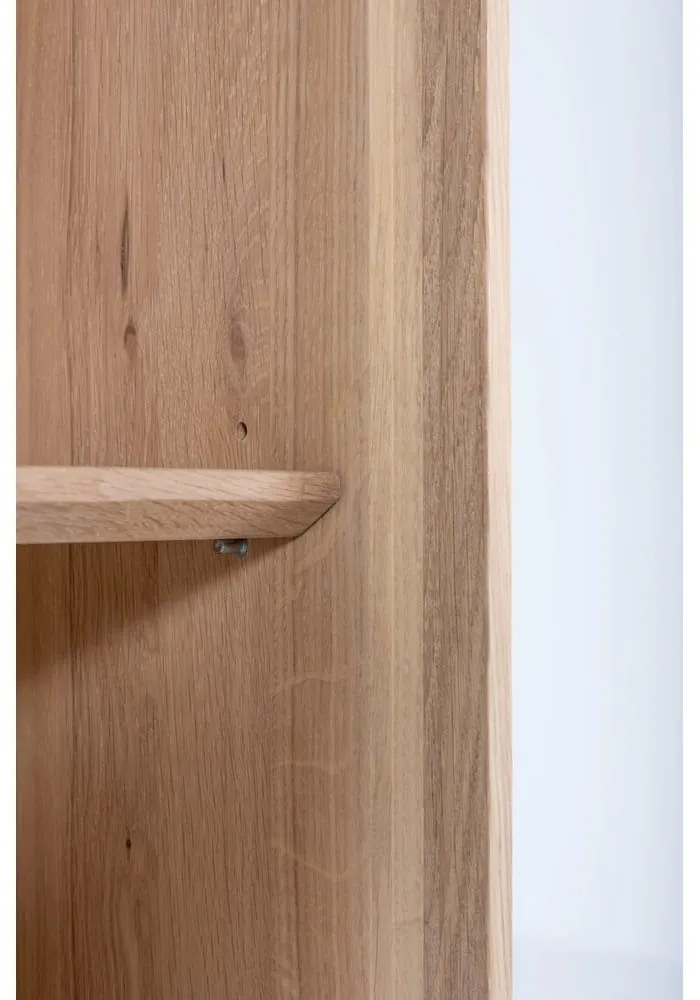 Черен/естествен нисък скрин от масивен дъб 176x100 cm Fina – Gazzda