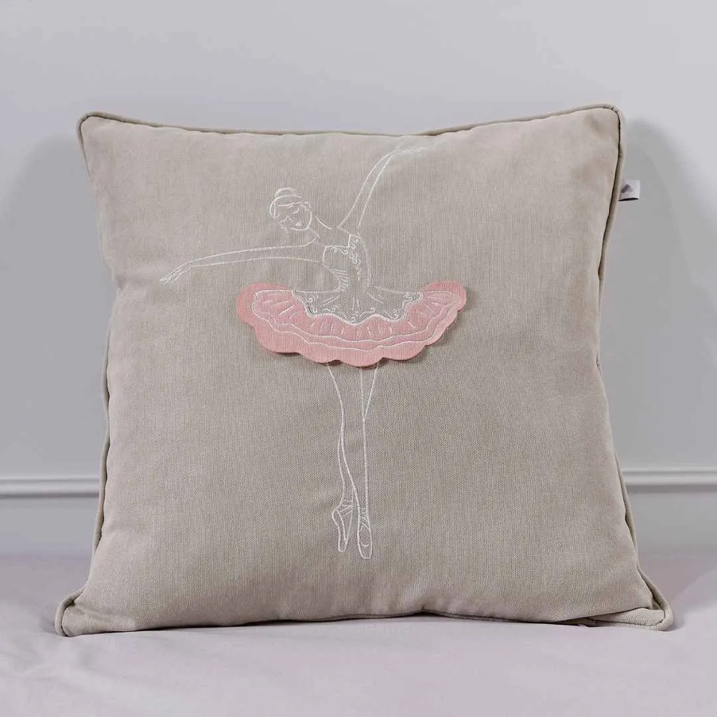 Декоративна възглавница Ballerina No:02