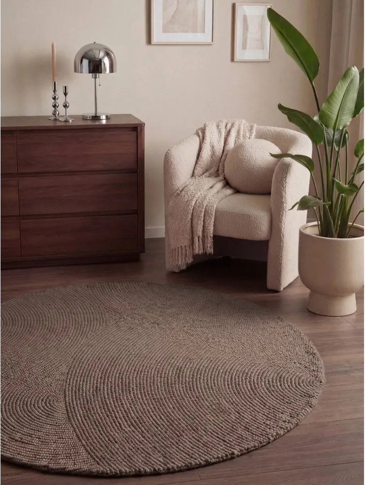 Кафяво-сив ръчно изработен вълнен кръгъл килим ø 150 cm Calmio – Hanse Home