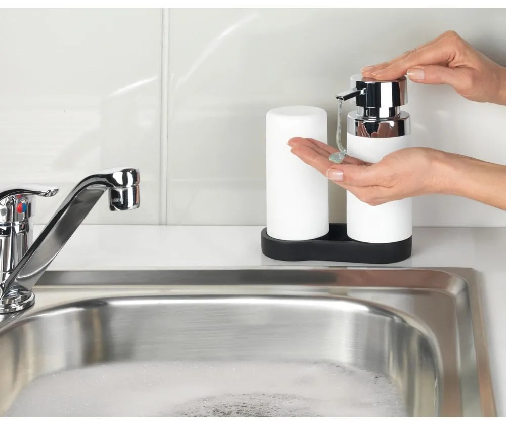 Комплект от 2 дозатора за бял перилен препарат с тавичка Squeeze, 250 ml - Wenko