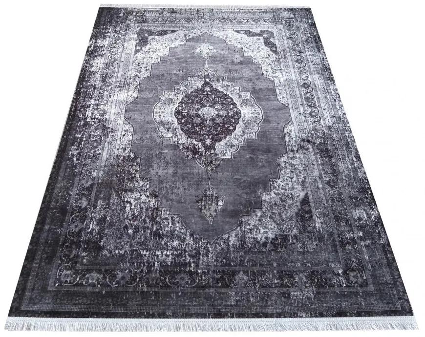 Сив килим с шарка в ориенталски стил Ширина: 120 см | Дължина: 170 см