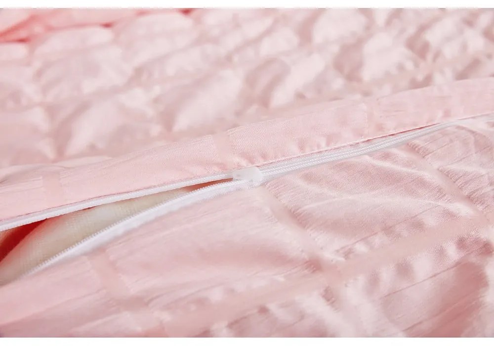 Розово крепово спално бельо за единично легло 140x200 cm Naomi – My House