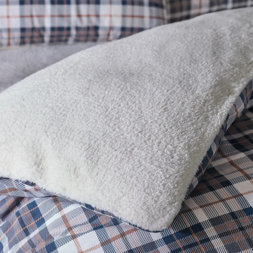 Синьо -бежово двойно спално бельо от шерпа 200x200 cm Cosy Sherpa Check – Catherine Lansfield