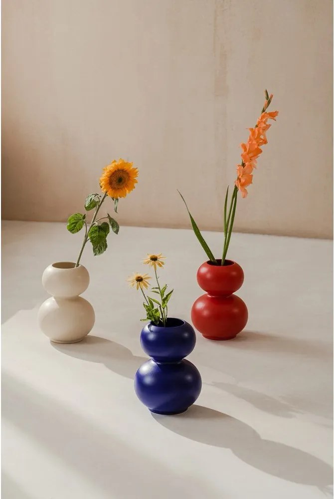 Червена керамична ваза (височина 36 cm) Tuga – noo.ma