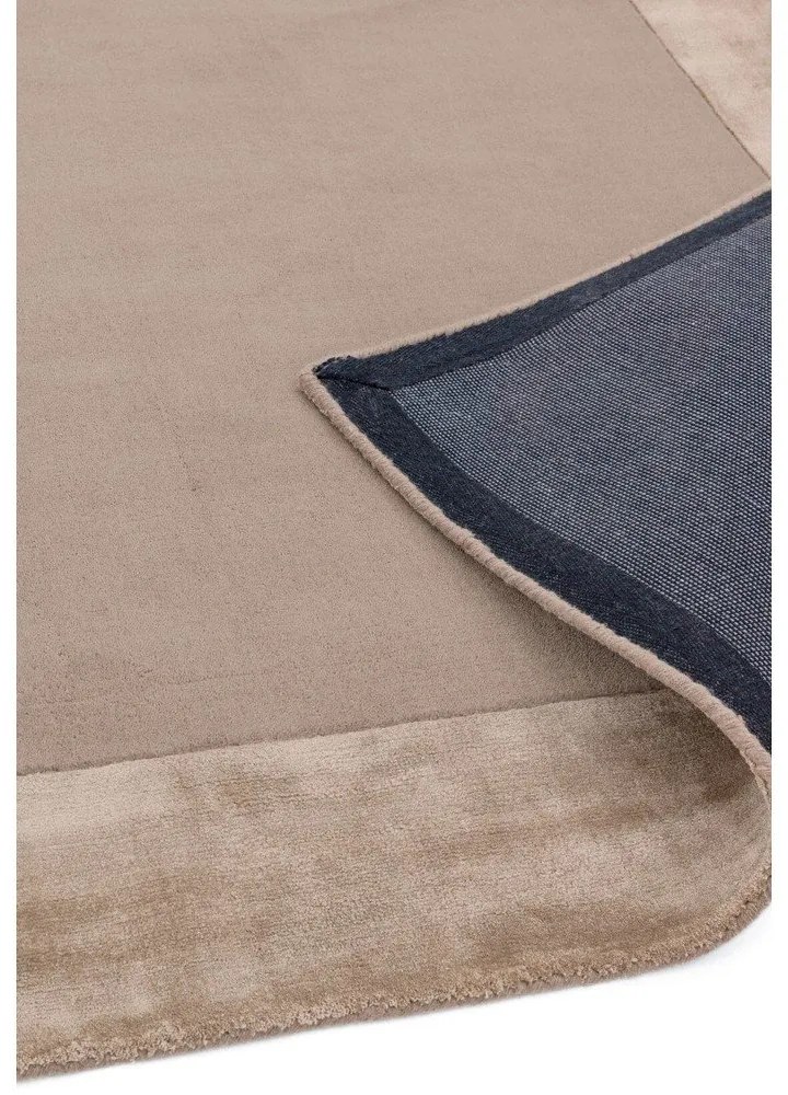 Светлокафяв ръчно изработен килим със смес от вълна 120x170 cm Ascot – Asiatic Carpets