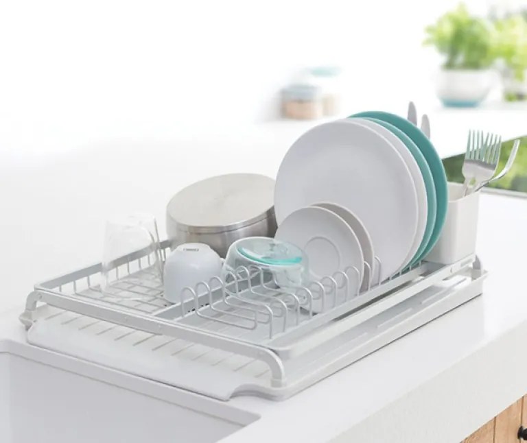 Разопакован: Сушилник за съдове Brabantia Sinkside 1000205, Тава за отцеждане с наклон, Поставка за прибори, Светлосив