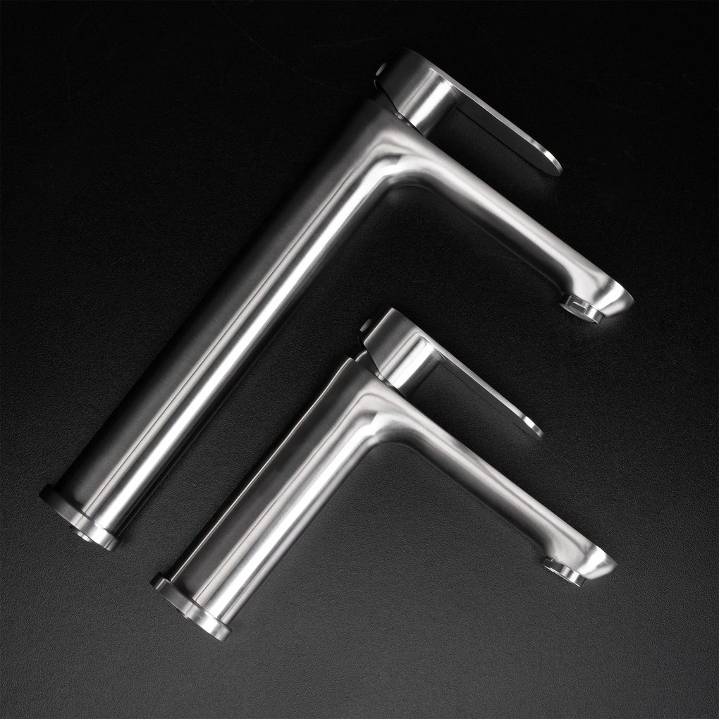Смесител за баня Rea Logan Brush Nickel